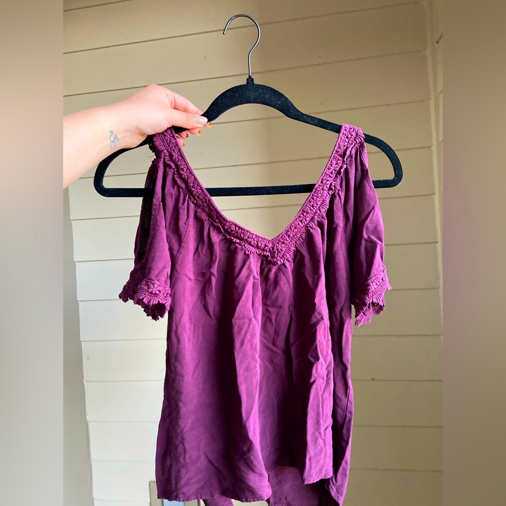 Purple violet LA hearts off shoulder low cut top blouse